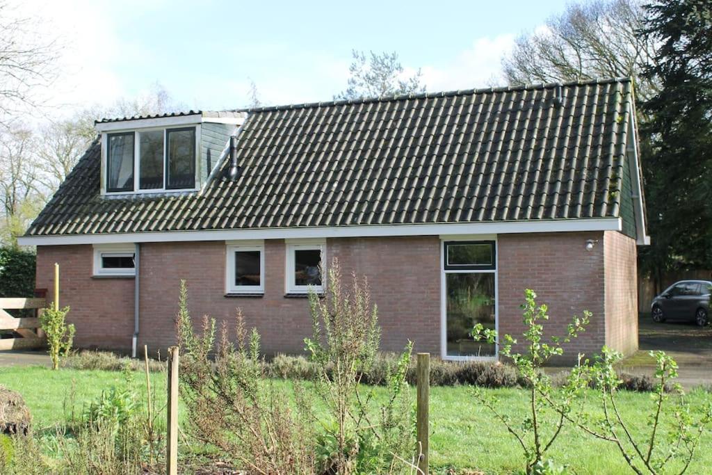 Ruim Huisje Op Een Prachtige Plek Hemrik エクステリア 写真